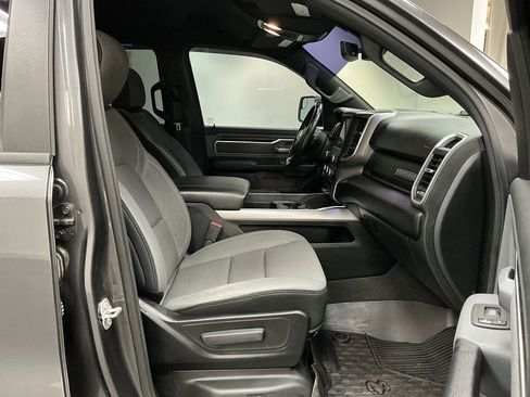 Used 2022 RAM 1500 Big Horn AWD/4WD image 33