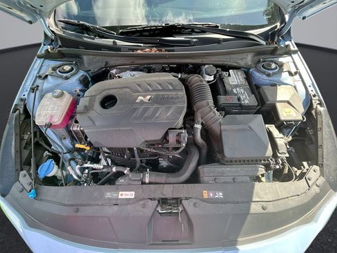 Used 2022 Hyundai Elantra N FWD image 31