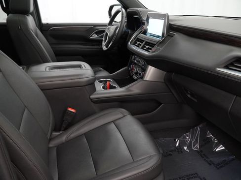 Used 2022 Chevrolet Tahoe LT w/ Luxury Package AWD/4WD image 31