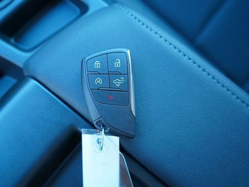 New 2026 Chevrolet Silverado 1500 Custom Trail Boss w/ LPO, Dark Essentials Package image 38