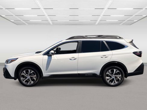 Used 2020 Subaru Outback Limited XT w/ Popular Package #2 AWD/4WD image 2