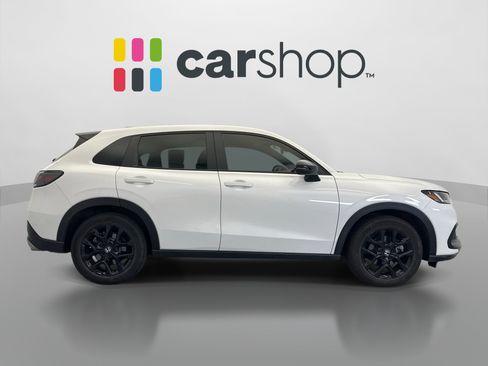 Used 2025 Honda HR-V Sport image 6