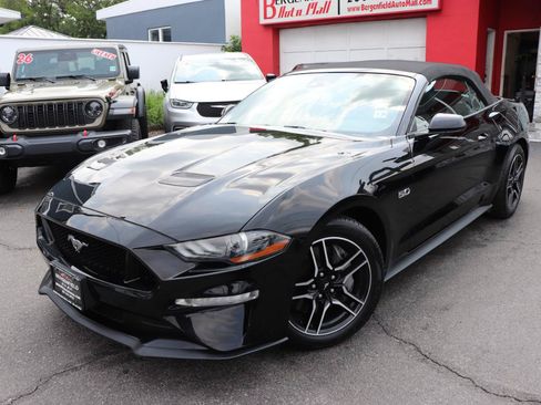 Used 2022 Ford Mustang GT Premium RWD image 49