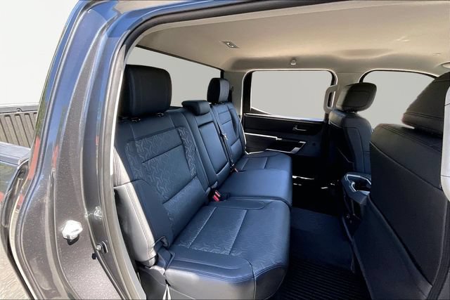 Used 2023 Toyota Tundra Limited AWD/4WD image 17
