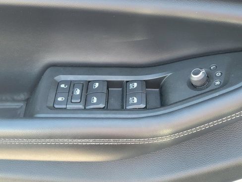 Used 2021 Jeep Grand Cherokee L Laredo AWD/4WD image 32