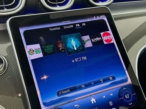 Used 2025 Mercedes-Benz C 300 Sedan image 16