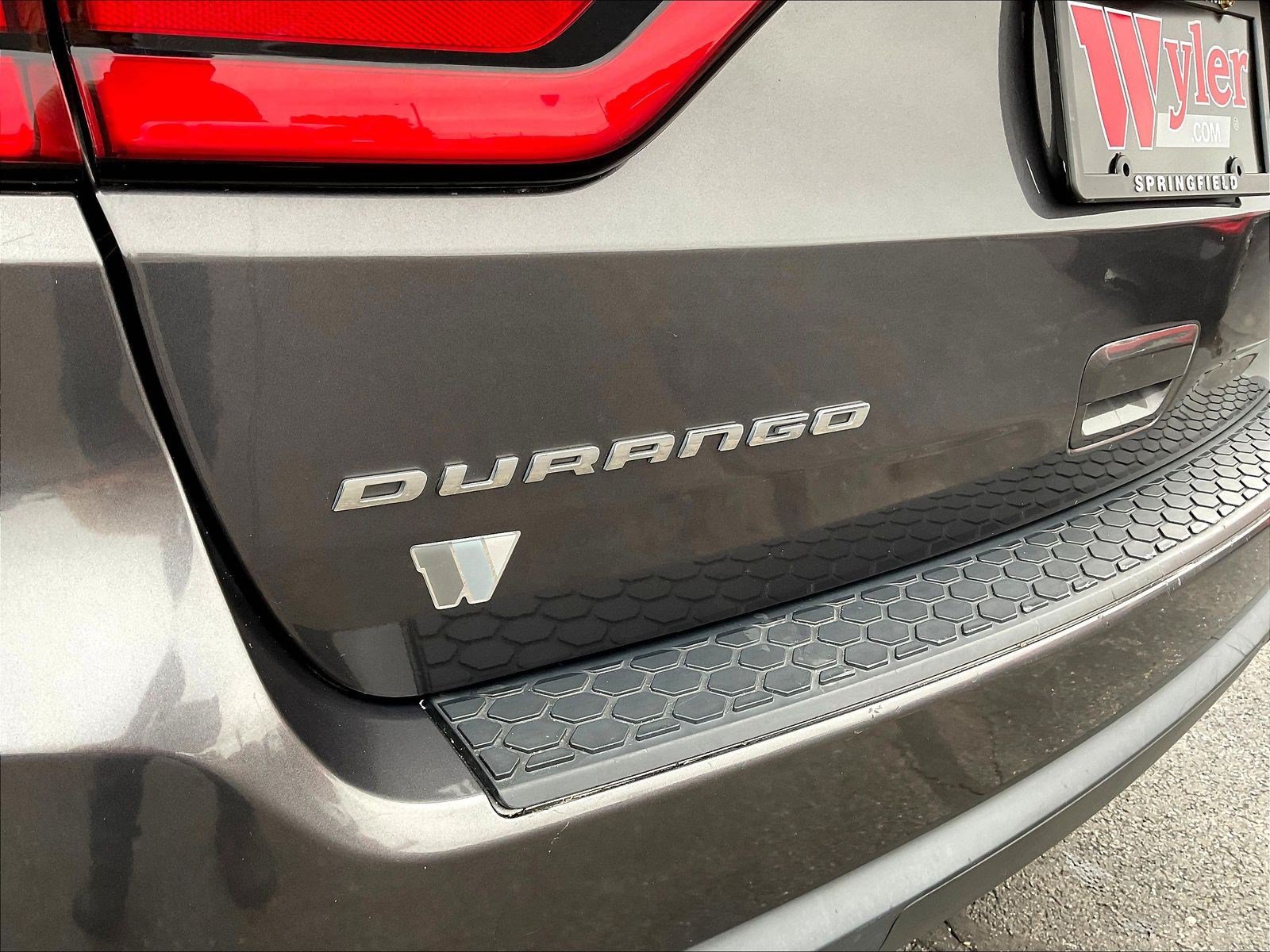Used 2018 Dodge Durango SXT w/ 3rd Row Seating Group RWD image 24