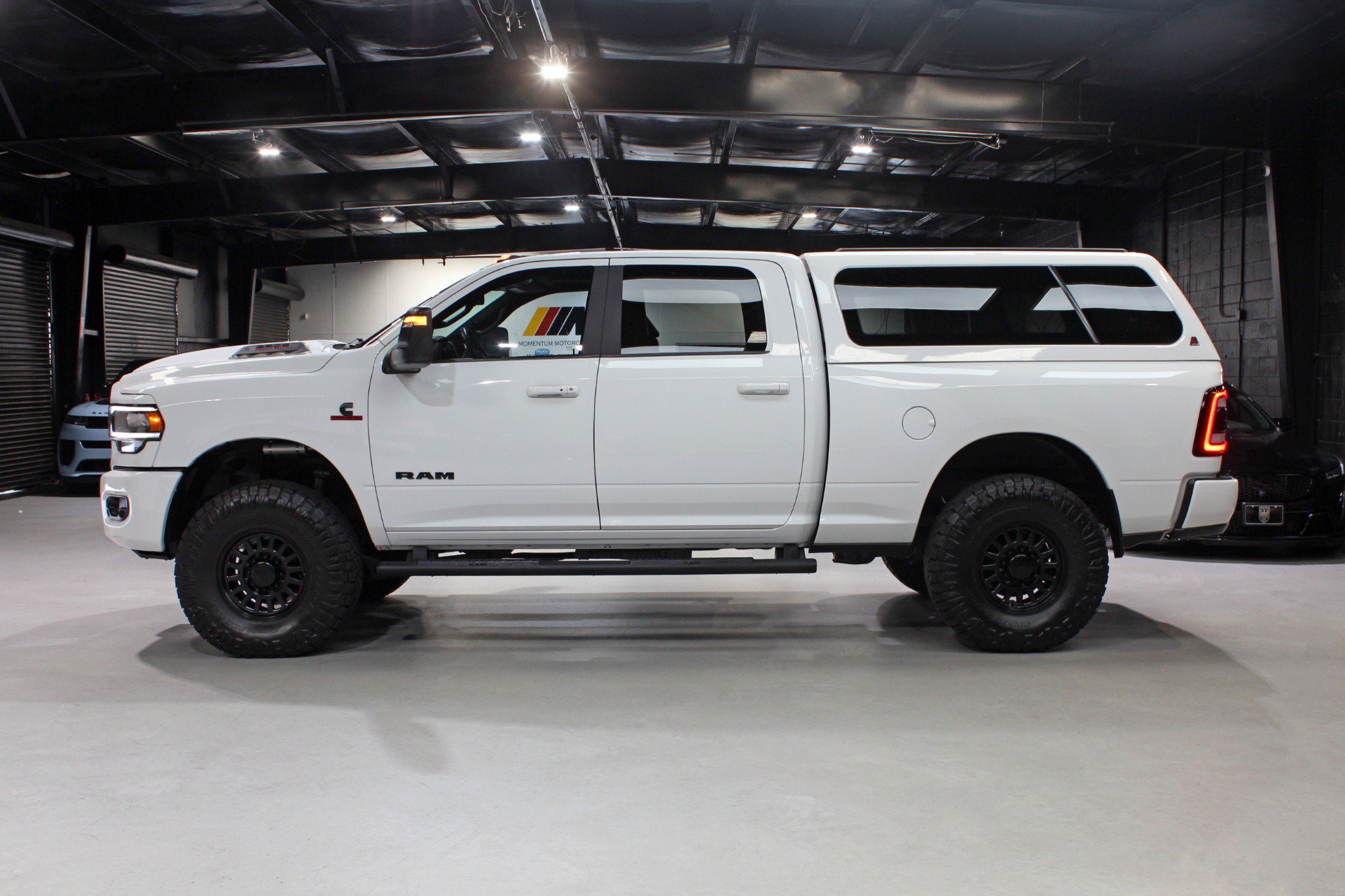 Used 2024 RAM 2500 Laramie w/ Night Edition AWD/4WD image 3