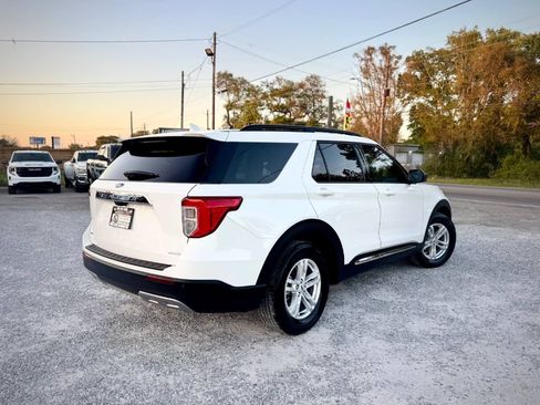 Used 2020 Ford Explorer XLT w/ Equipment Group 202A RWD image 4