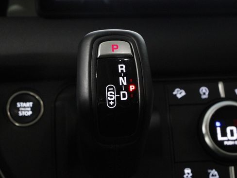Used 2024 Land Rover Defender 110 S AWD/4WD image 28