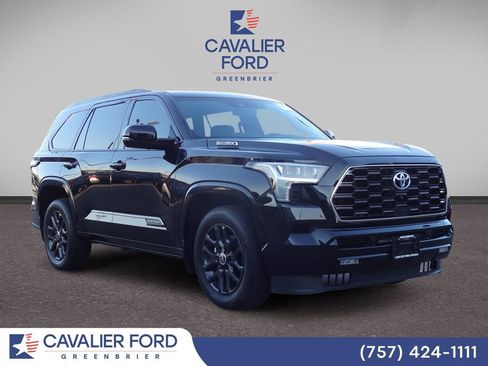 Used 2024 Toyota Sequoia Platinum AWD/4WD image 1