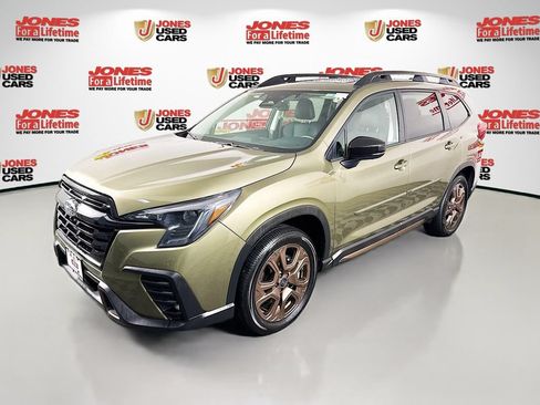 Used 2025 Subaru Ascent Bronze Edition w/ Popular Package #2 AWD/4WD image 16