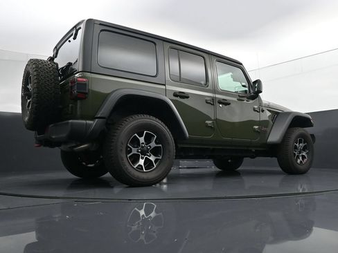 Used 2021 Jeep Wrangler Unlimited Rubicon AWD/4WD image 36
