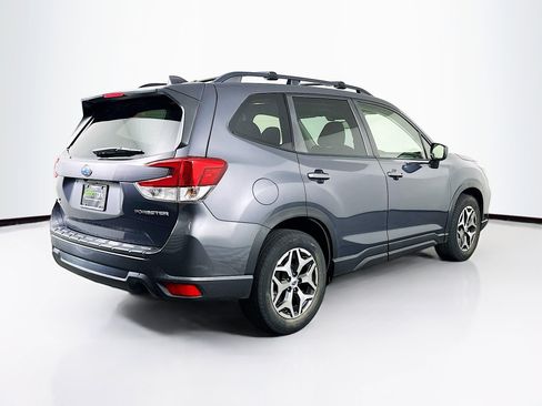 Used 2020 Subaru Forester Premium w/ Popular Package #1 AWD/4WD image 9