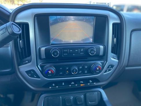 Used 2015 GMC Sierra 1500 SLT w/ SLT Crew Cab Value Package image 18