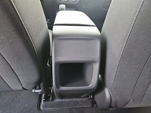 New 2026 Chevrolet Trax LS w/ LS Convenience Package FWD image 21