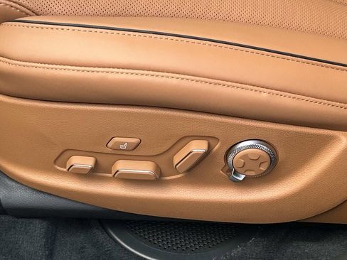 New 2026 Genesis GV80 3.5T Prestige AWD/4WD image 16