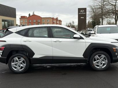 New 2026 Hyundai Kona SE