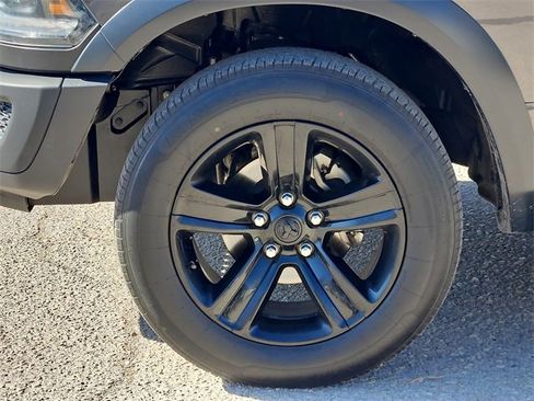 Used 2023 RAM 1500 Classic Warlock w/ Trailer Tow Group image 9