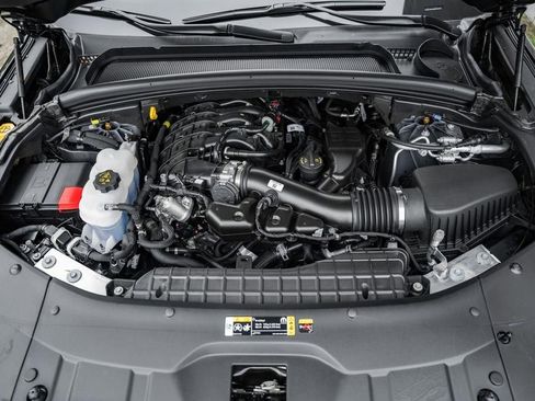 New 2025 Jeep Grand Cherokee Overland w/ Adv Protech Group III AWD/4WD image 19