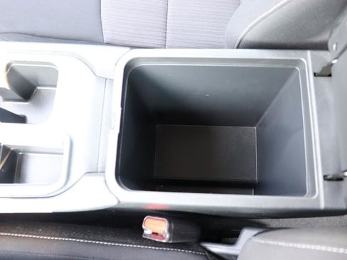 Used 2024 Nissan Sentra SV FWD image 35