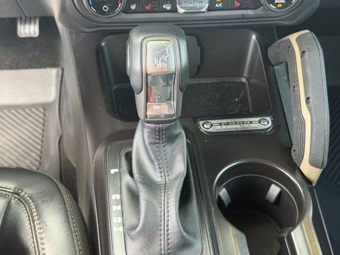 Used 2025 Ford Bronco Badlands AWD/4WD image 25