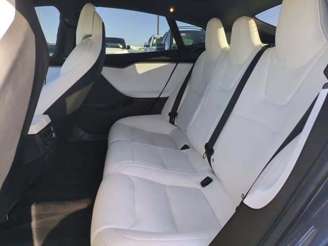 Used 2019 Tesla Model S 100D AWD/4WD image 19