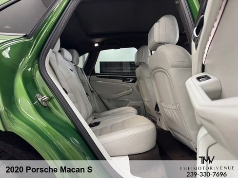 Used 2020 Porsche Macan S AWD/4WD image 28