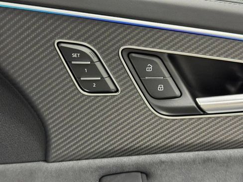 New 2026 Audi SQ8 Prestige AWD/4WD image 23