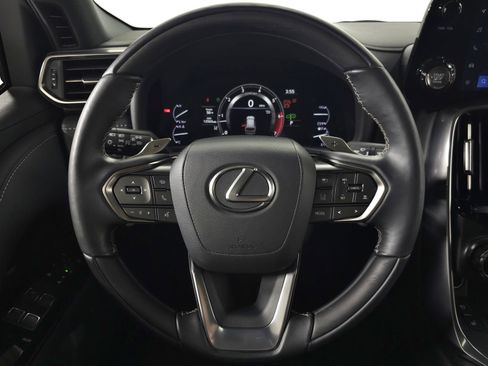 Used 2024 Lexus LX 600 4WD w/ Appearance Package image 22