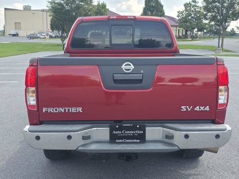 Used 2014 Nissan Frontier SV w/ SV Value Truck Package AWD/4WD image 6