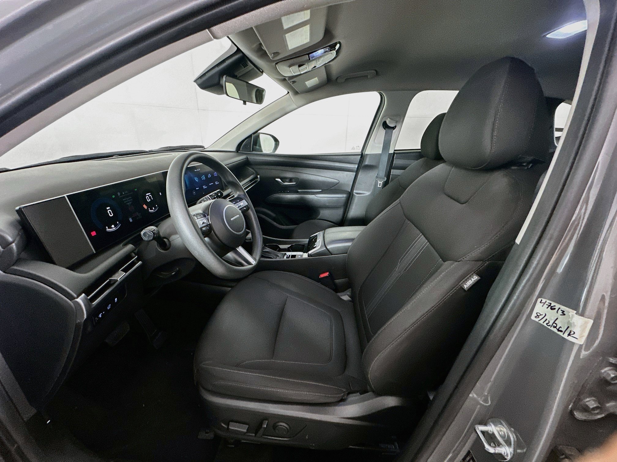 Used 2025 Hyundai Tucson SEL FWD image 13