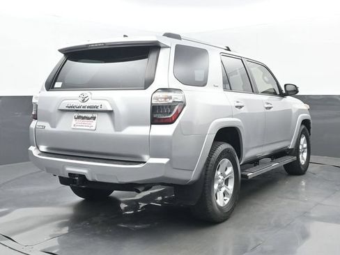 Used 2022 Toyota 4Runner SR5 RWD image 22