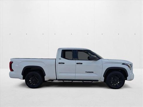 Used 2022 Toyota Tundra SR5 image 4