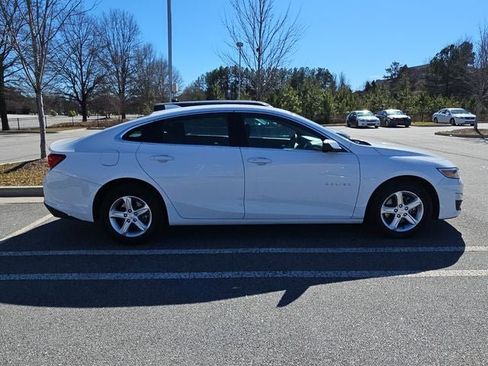 Used 2024 Chevrolet Malibu LT image 7