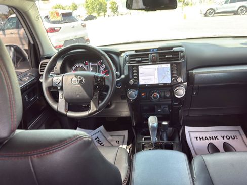 Used 2024 Toyota 4Runner TRD Off-Road Premium w/ Off Road Premium Plus Package AWD/4WD image 27