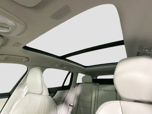 New 2026 Volvo V60 B5 Cross Country Ultra w/ Protection Package Premier AWD/4WD image 22