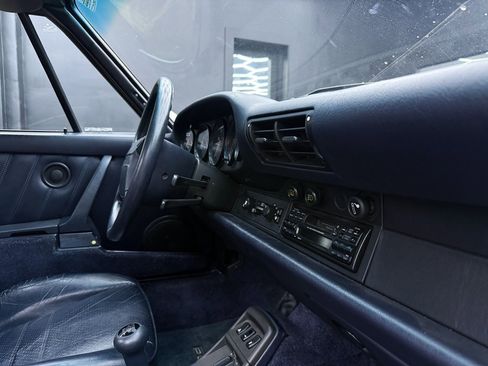 Used 1992 Porsche 911 Carrera image 55