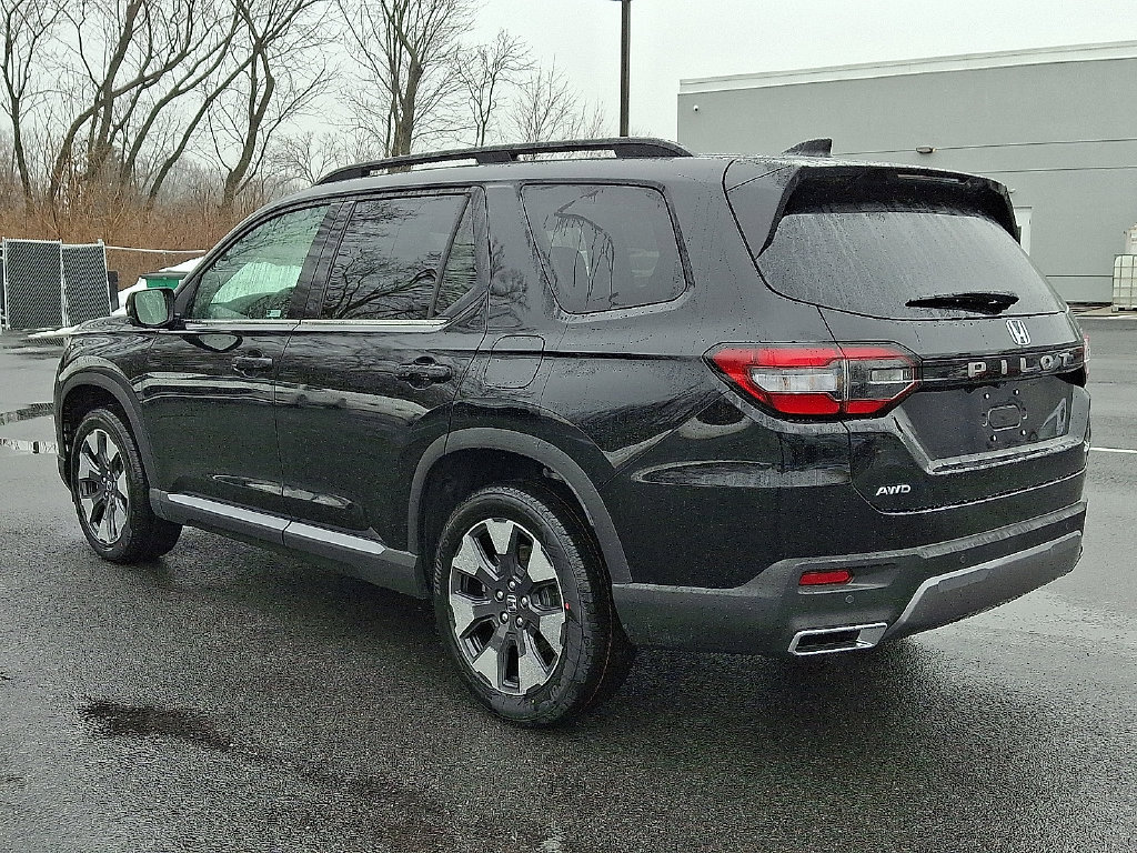 New 2026 Honda Pilot Elite image 3