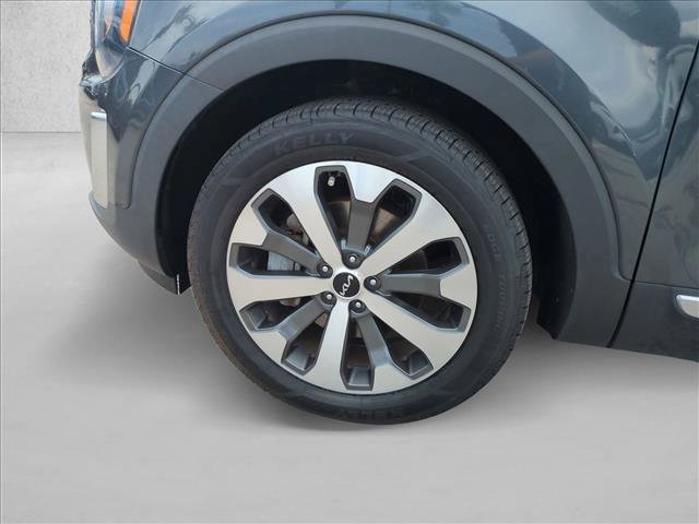 Used 2022 Kia Telluride EX w/ EX Premium Package FWD image 25