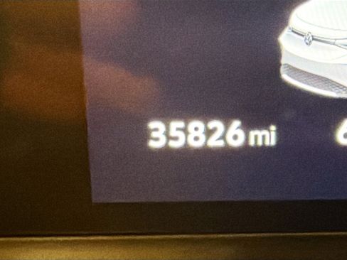 Used 2023 Volkswagen ID.4 Pro S image 19