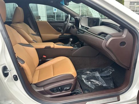 Used 2020 Lexus ES 350 w/ Premium Package image 17