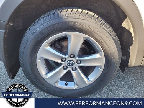 Used 2015 Toyota RAV4 XLE image 11