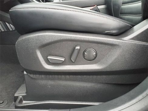 Certified 2024 Ford Edge SEL w/ Convenience Package image 6