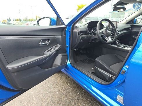 Used 2024 Nissan Sentra SV image 15