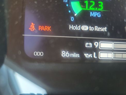 Used 2026 Toyota Tundra Limited w/ Power Package image 24