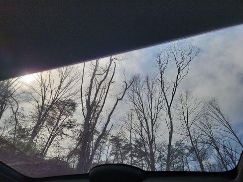 New 2026 Land Rover Discovery S image 28