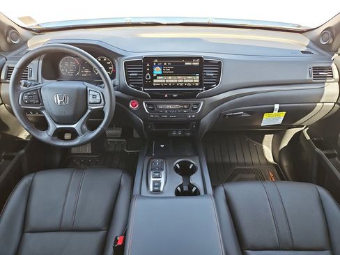 Certified 2025 Honda Ridgeline TrailSport+ image 13