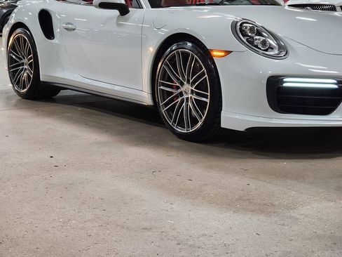 Used 2019 Porsche 911 Turbo image 28