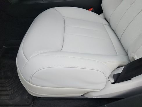 New 2026 Land Rover Range Rover Sport SE image 17